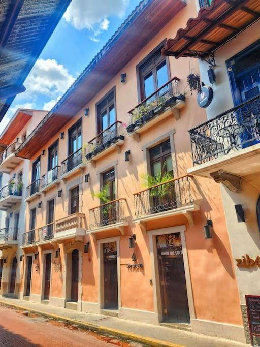 Loft 3b Casco Antiguo, En La Mejor Zona Del Casco. *